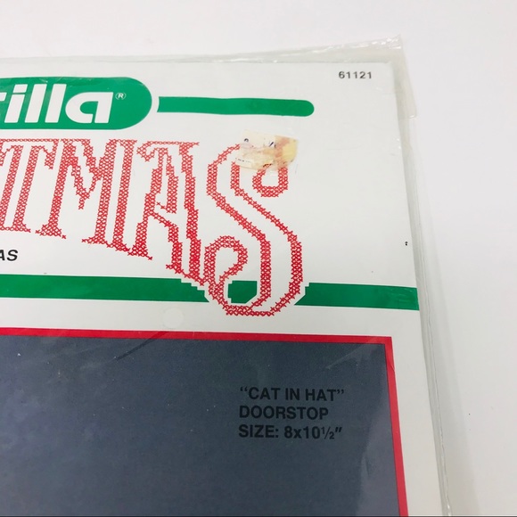 BUCILLA Christmas CAT IN HAT Doorstop Crewel Kit - Picture 3 of 4
